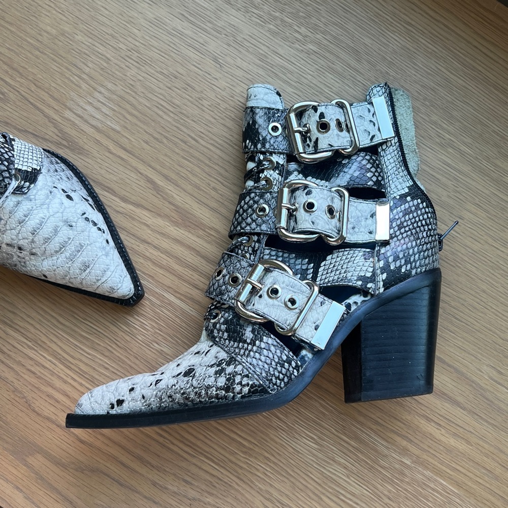 Snake ankle boot Jeffrey Campbell